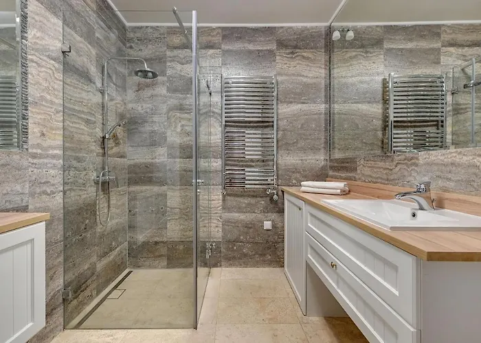 Morska Superior By Grand Daire